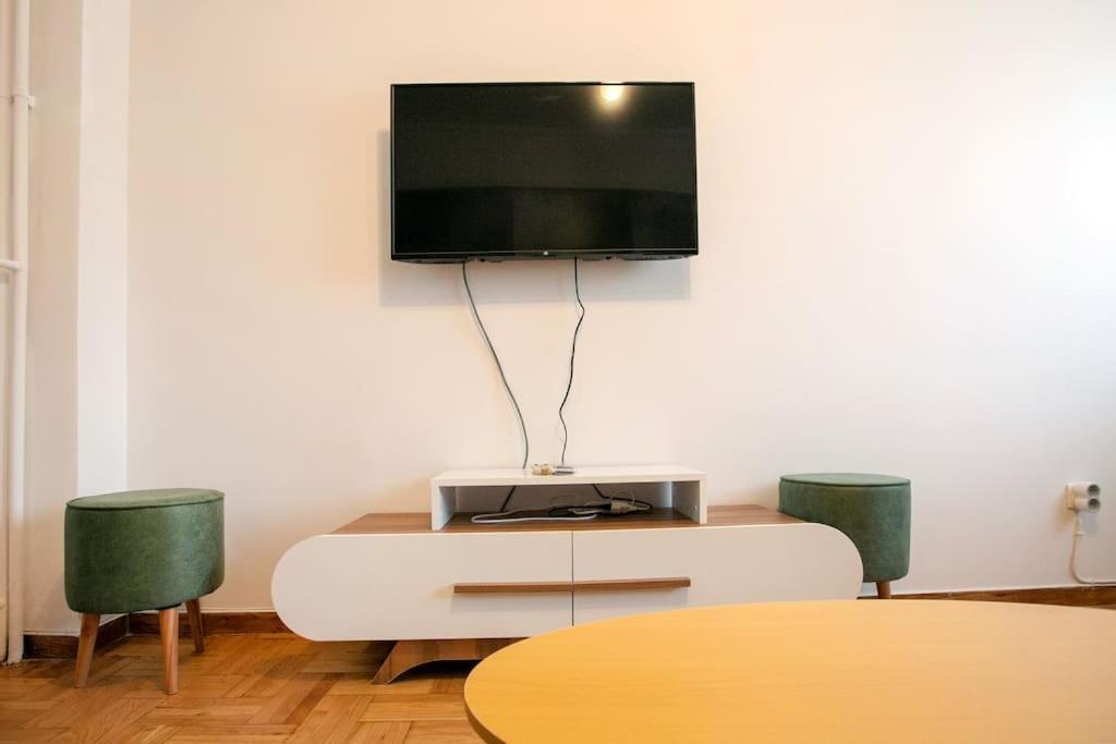 Stylish And Comfortable Apartment Athens Ngoại thất bức ảnh